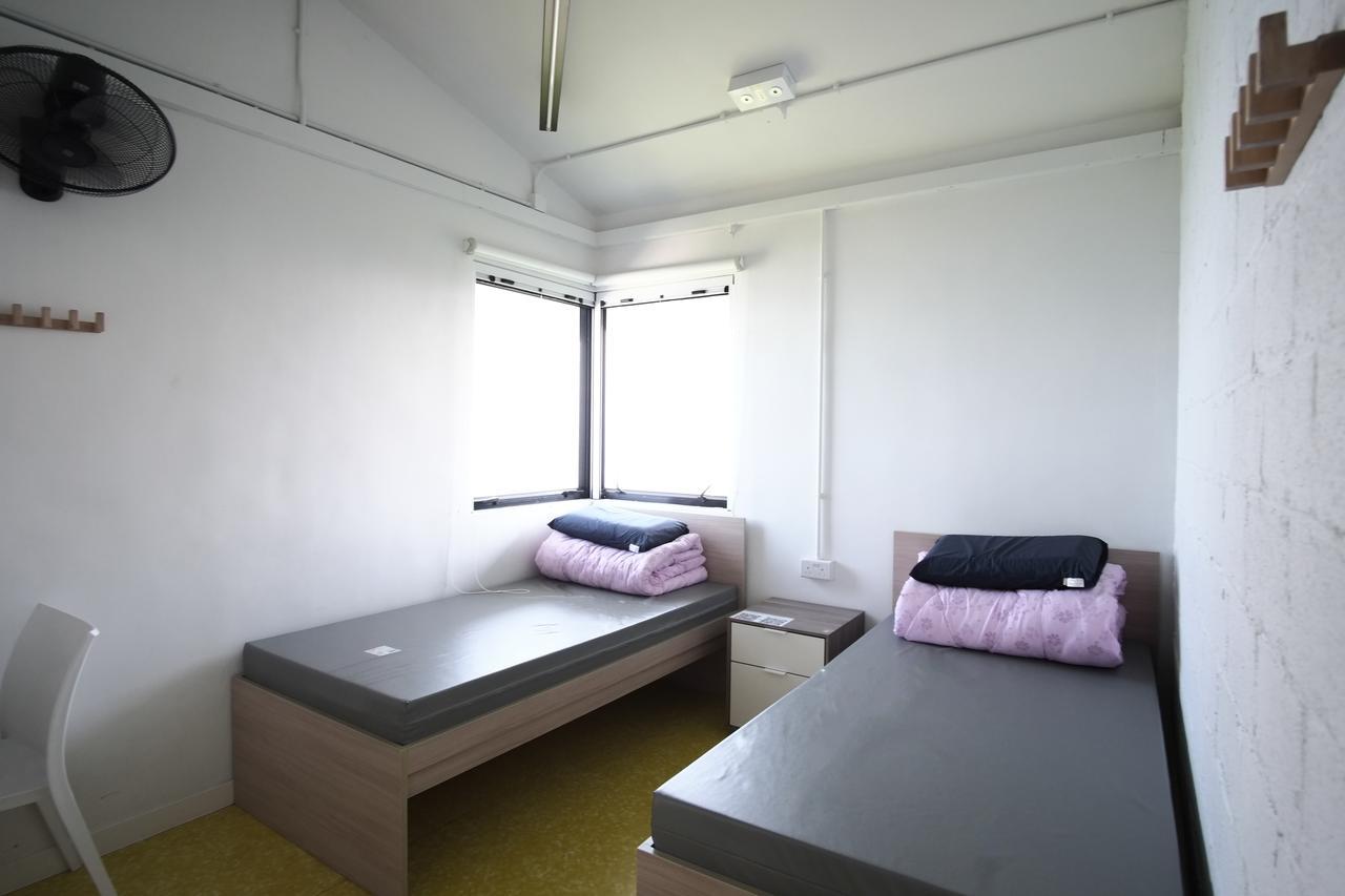 Twin Room with Shared Toilet